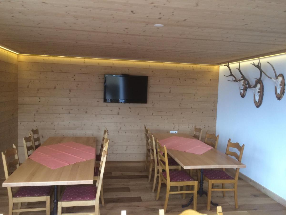 מיינפלד Hotel Restaurant Heidihof מראה חיצוני תמונה