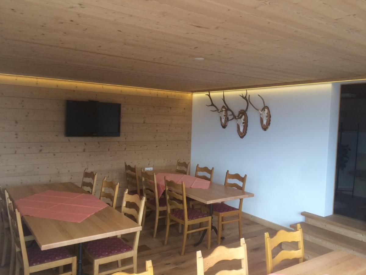 מיינפלד Hotel Restaurant Heidihof מראה חיצוני תמונה