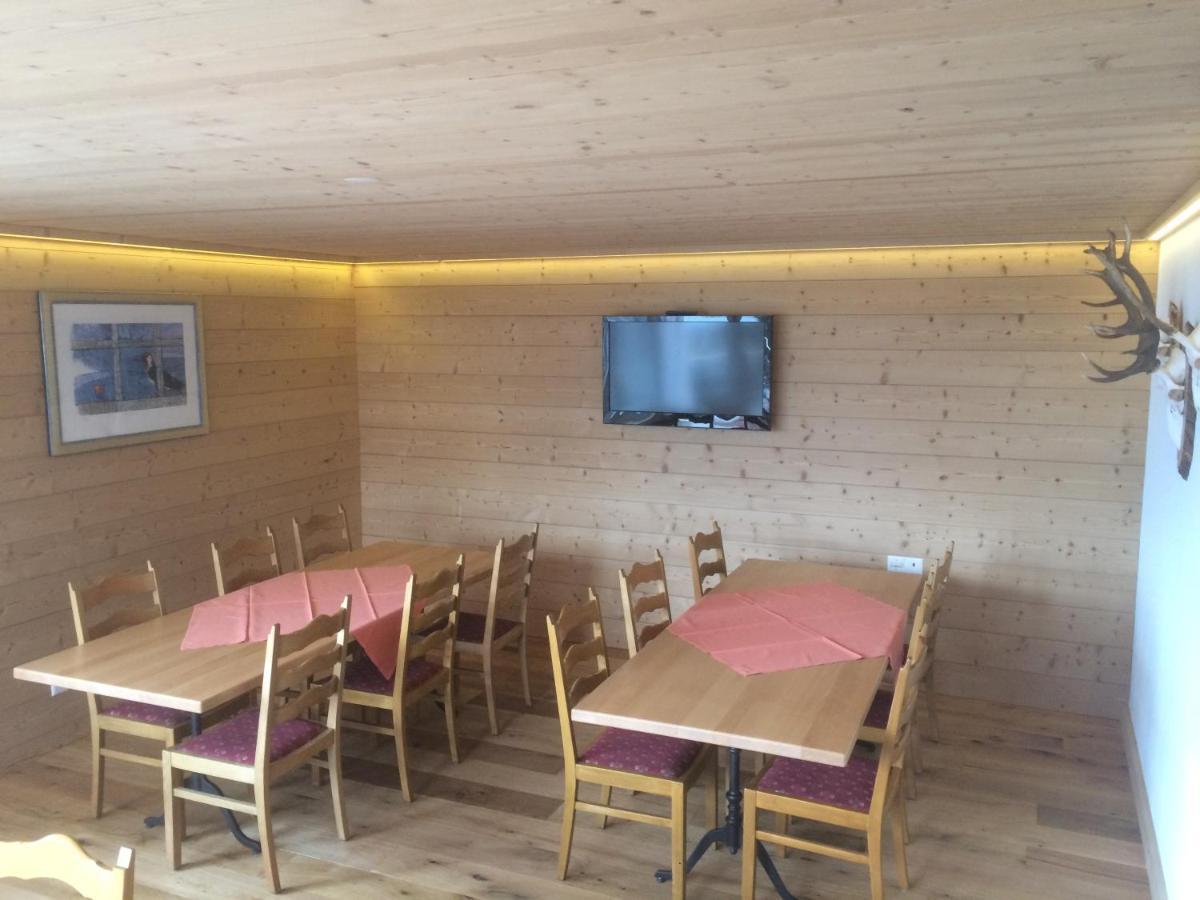 מיינפלד Hotel Restaurant Heidihof מראה חיצוני תמונה