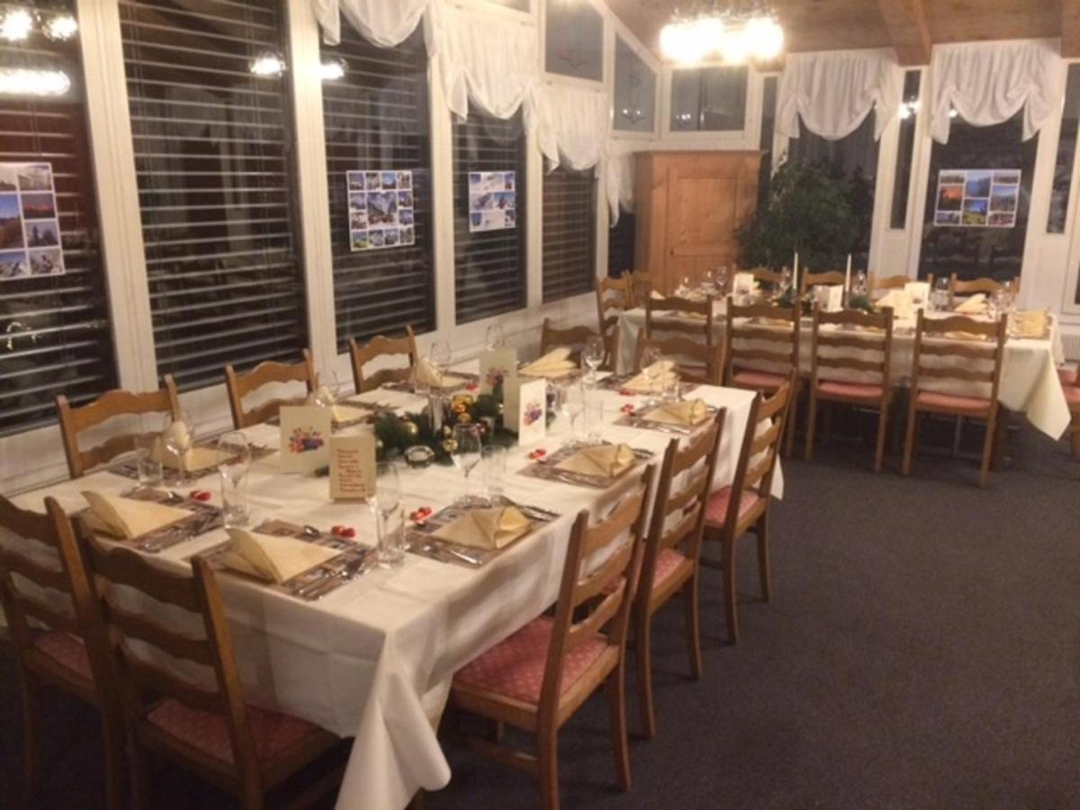 מיינפלד Hotel Restaurant Heidihof מראה חיצוני תמונה